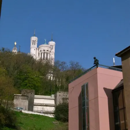 Daire Perrache Sainte Blandine Lyon